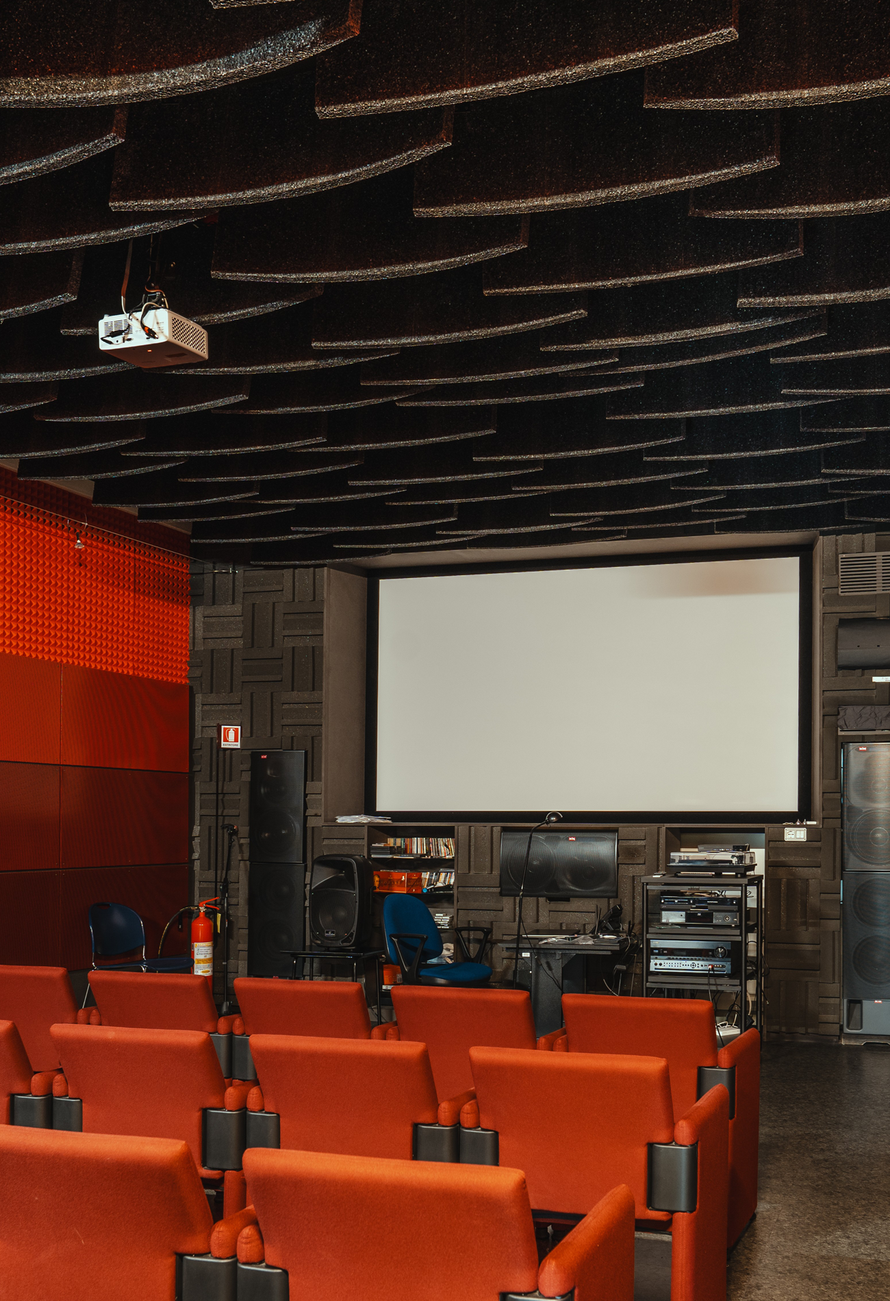 home-cinema-biblio-gallery-4